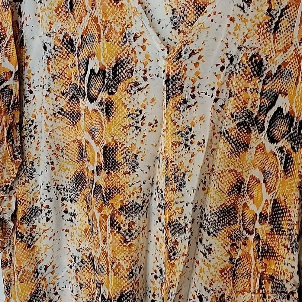 Cato Blouse XL Animal Print V-Neck Tie at Bottom Batwing Orange Brown Black
